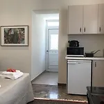 Avgi's Bed & Breakfast