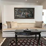 Bed & Breakfast Avgi's Limassol