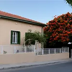 Avgi's 4*
