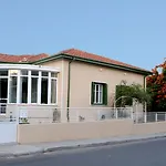 Avgi's Couette-café