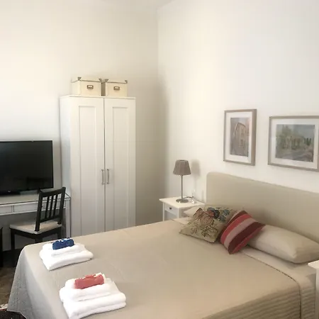 Avgi's Bed and breakfast