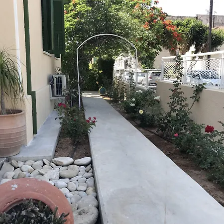 Avgi's Bed and breakfast 4*