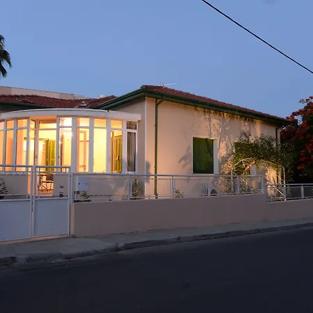 Avgi's Bed and Breakfast 4*