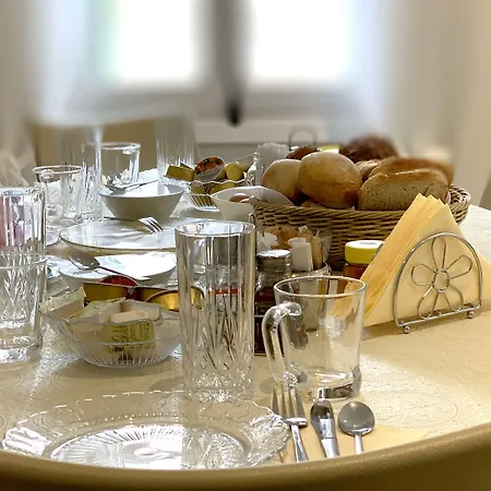 Bed and breakfast Avgi's Limassol
