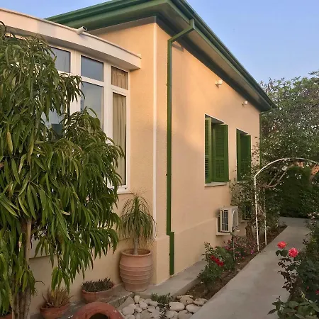 Bed & Breakfast Avgi's Limassol