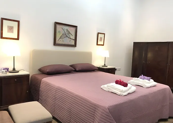 Avgi's Bed & Breakfast