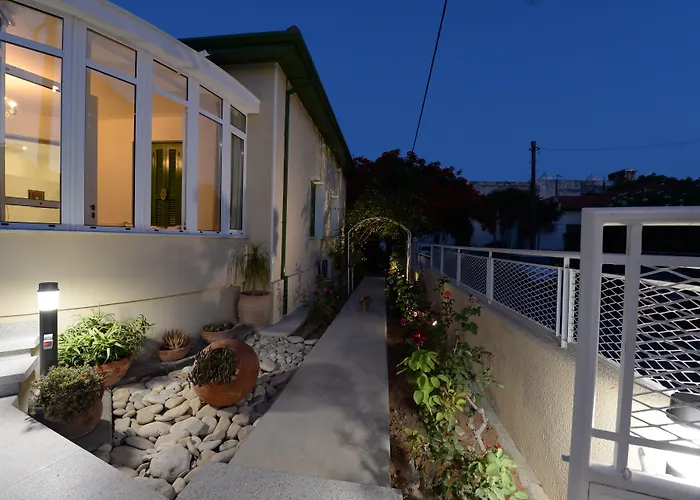 Avgi's Bed & Breakfast