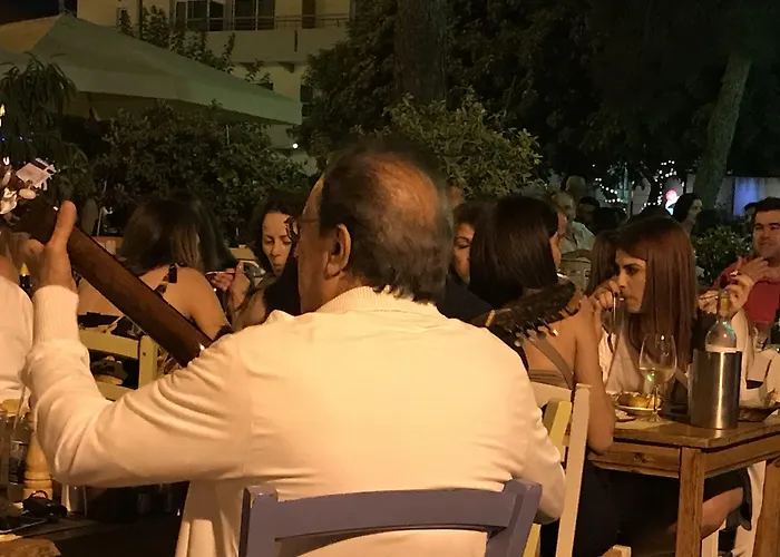 Avgi's Bed & Breakfast